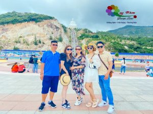 CHO THUÊ XE 7 CHỖ QUY NHƠN (0944.107.174 ). Sang trọng – Đẳng cấp