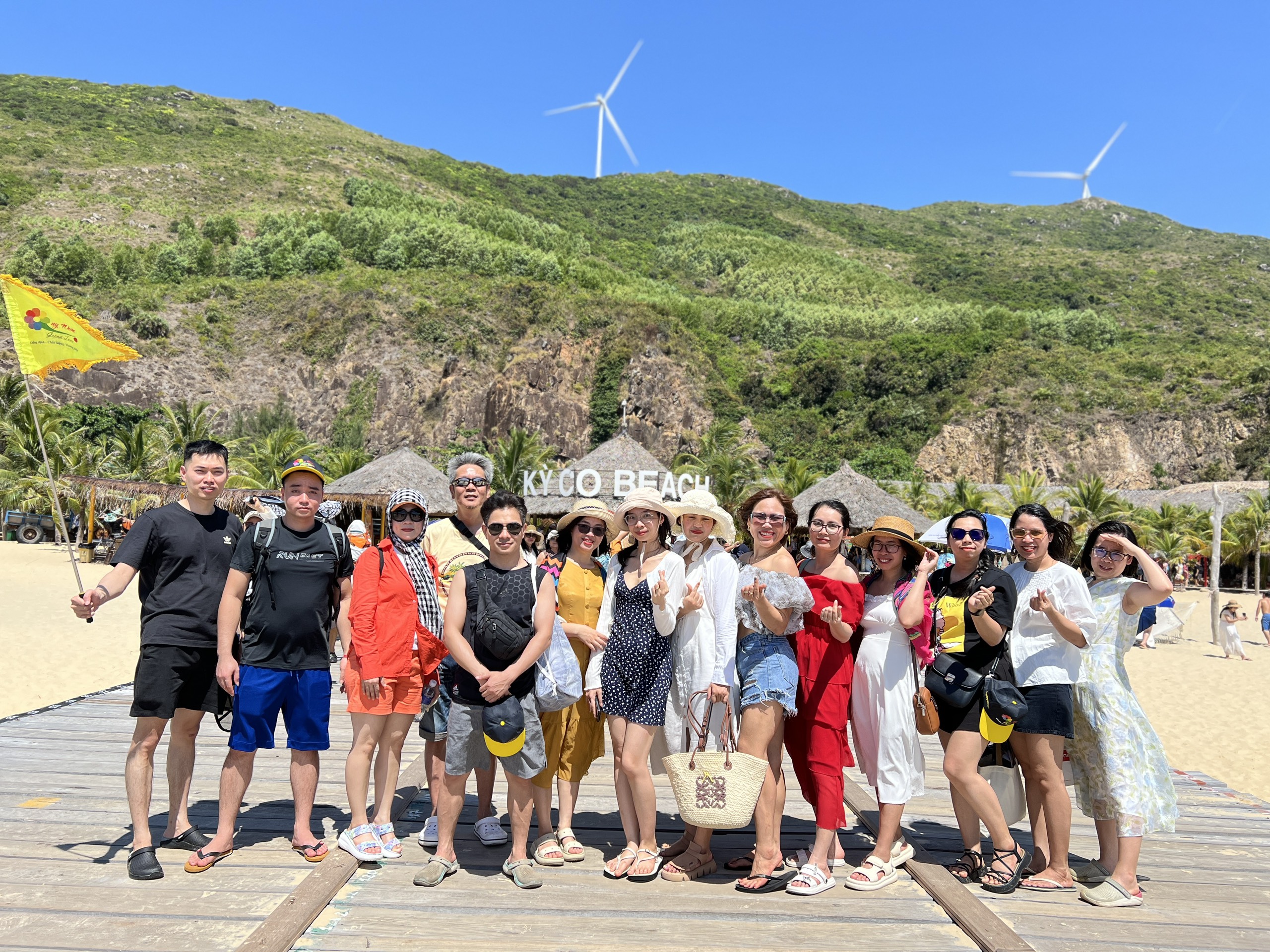 Tour Kỳ Co Giá Rẻ trong ngày - Quynhongrouptour