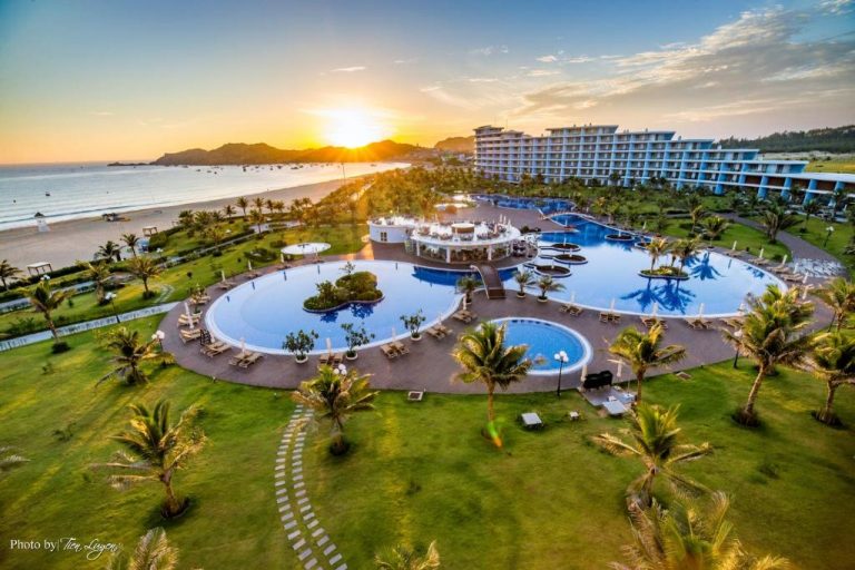 Khách sạn FLC Luxury Quy Nhơn