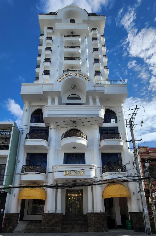 Khách sạn Dezon Quy Nhơn