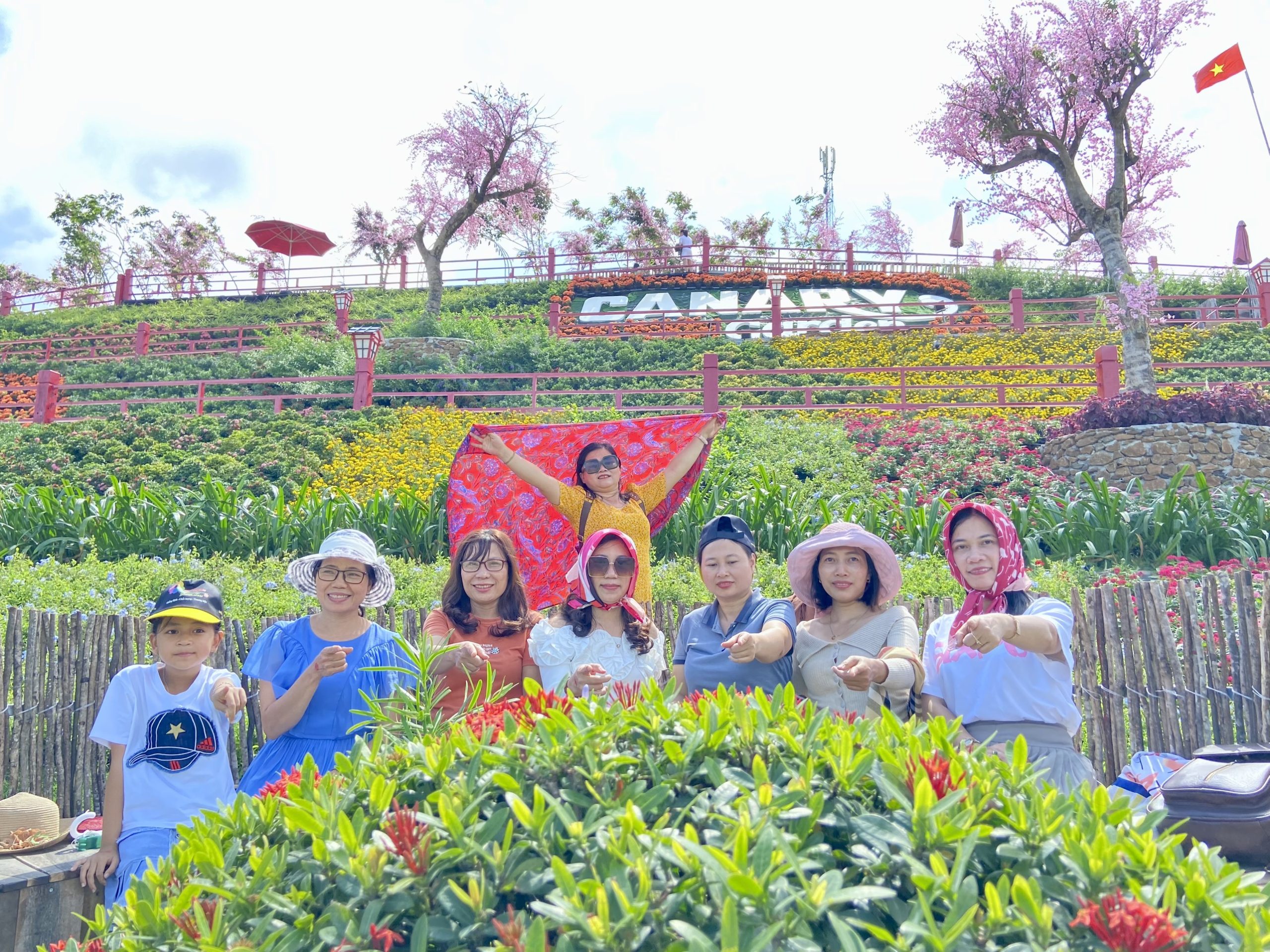 Tour Quy Nhơn Phú Yên giá rẻ - Quynhongrouptour Tour Quy Nhơn Phú Yên giá rẻ - Quynhongrouptour
